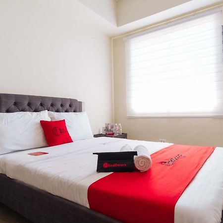 Reddoorz Premium @ Vista Heights Legarda Hotel Manila Exterior photo